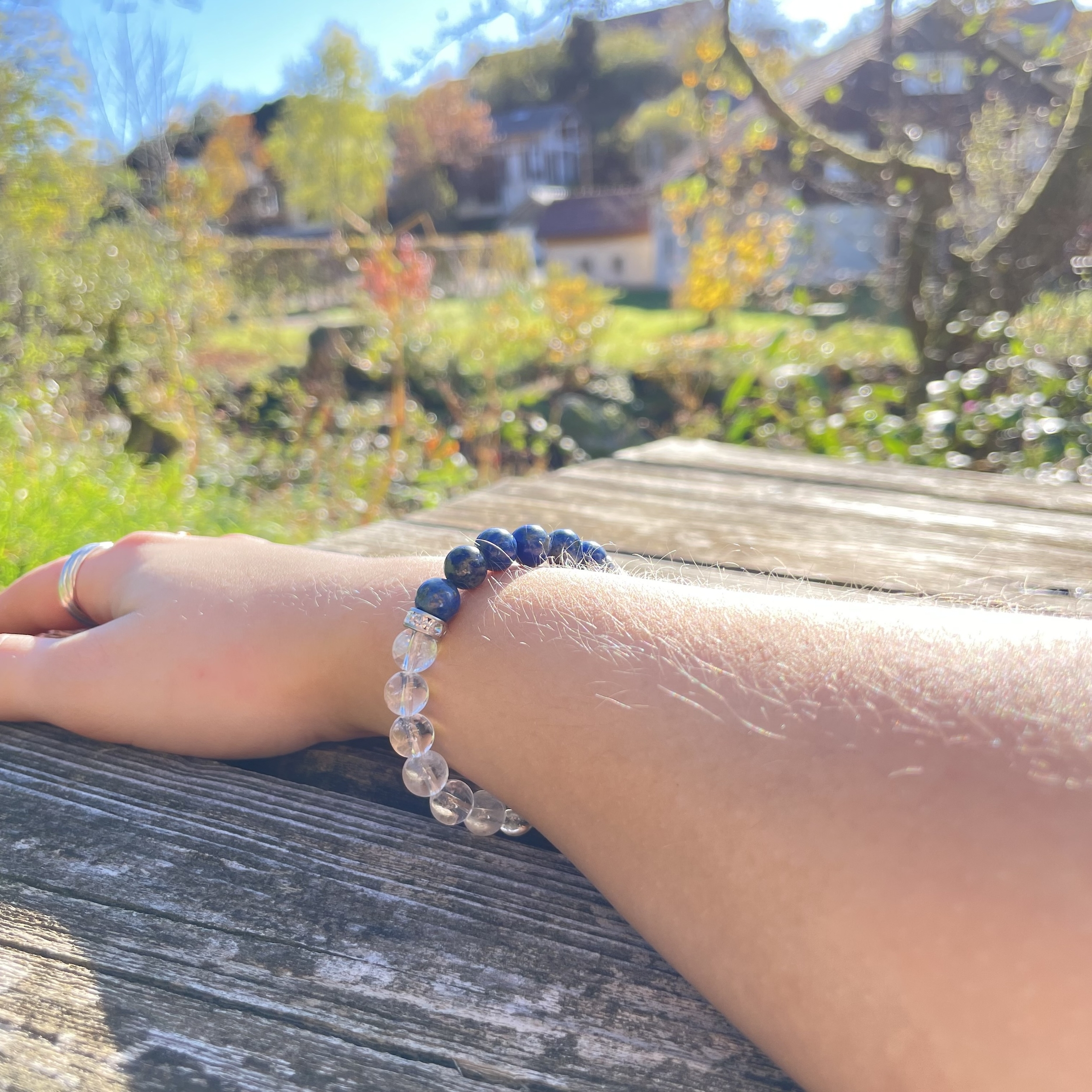 BRACELET-PORTĒ-ASTRO-FEMME-TAUREAU-PIERRES-DU-MONDE-VOSGES