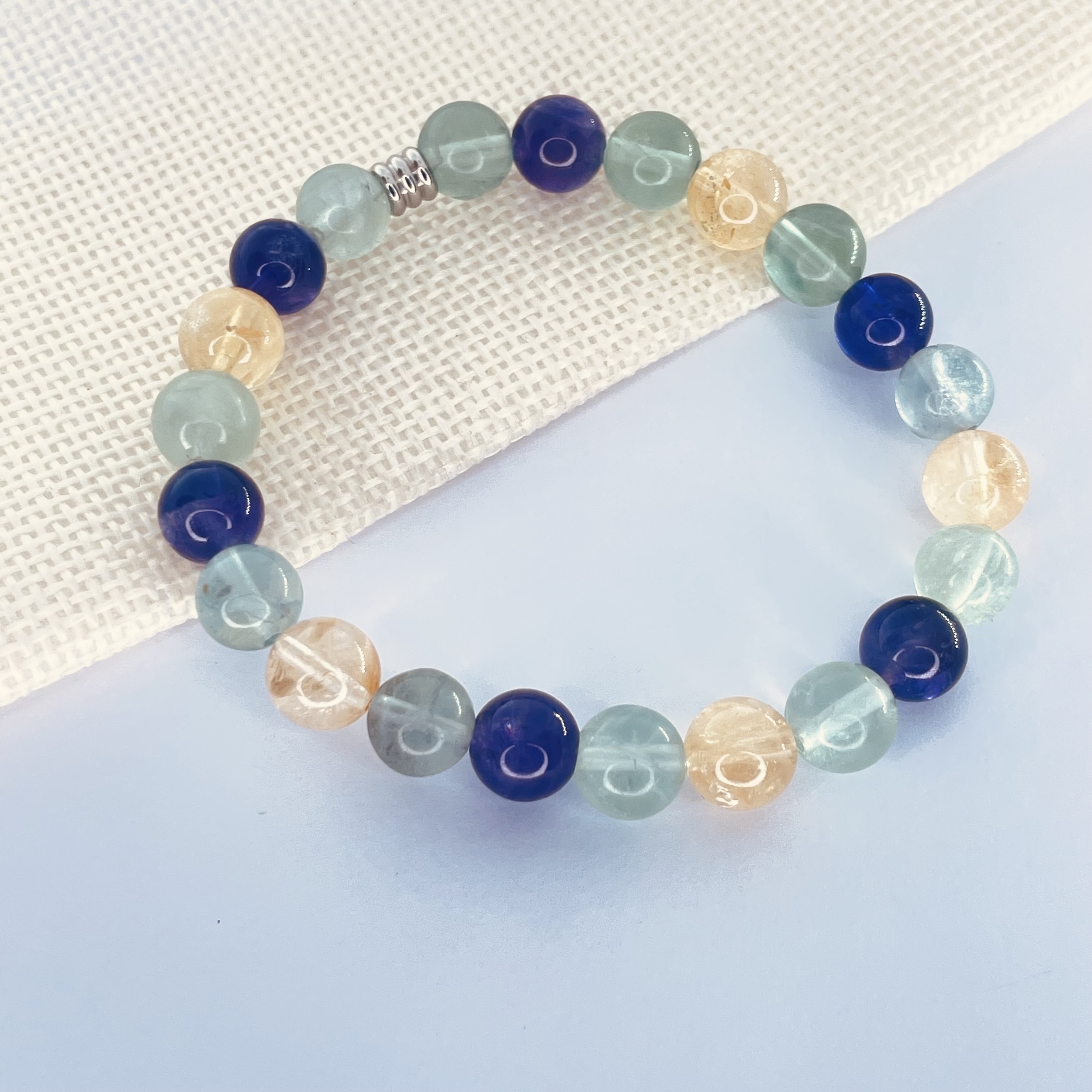 Bracelet perles EVITE LES SUPPOSITIONS collection LES PIERRES DE SAGESSE TOLTÈQUE