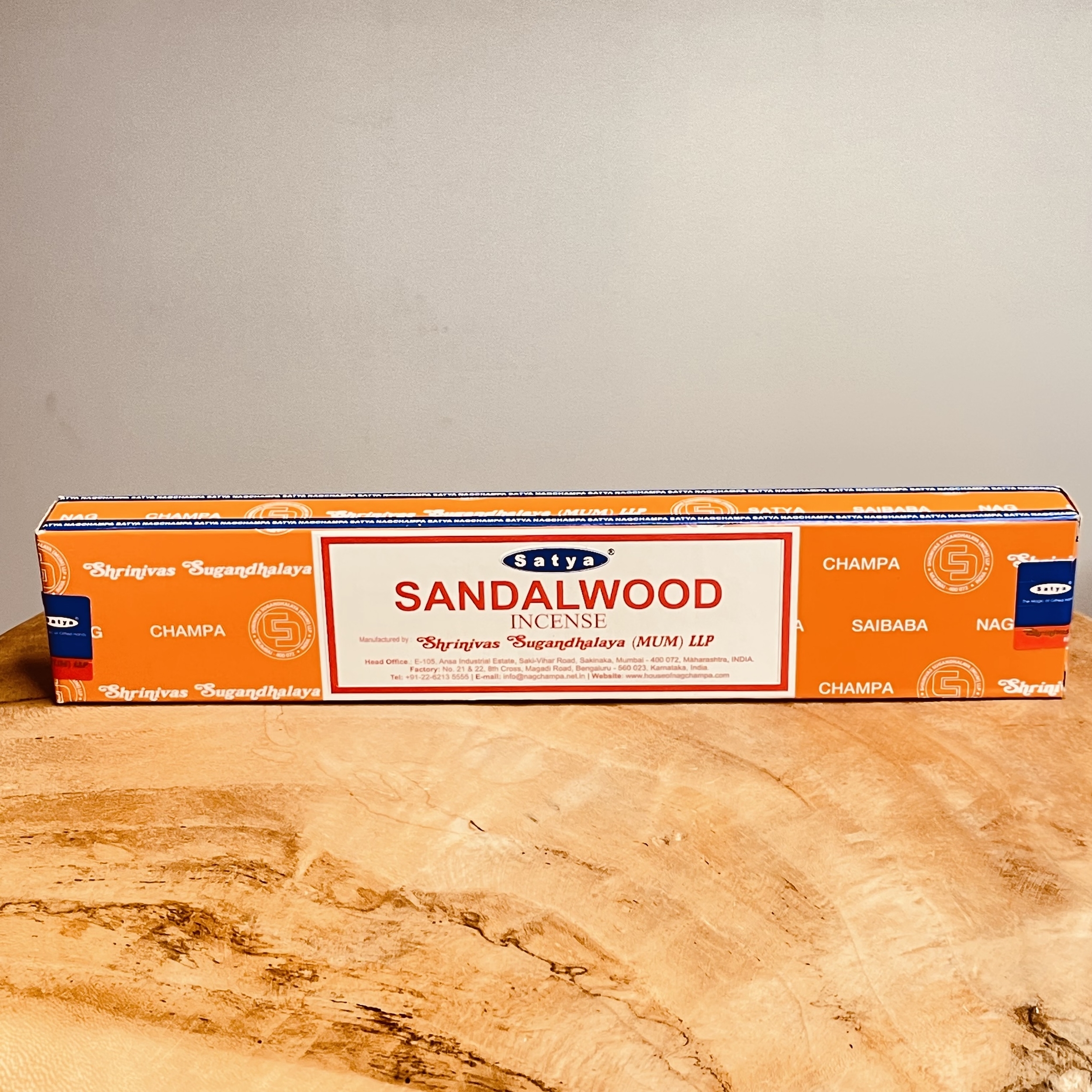 Encens Satya Sandal Wood Incense paquet de 15g