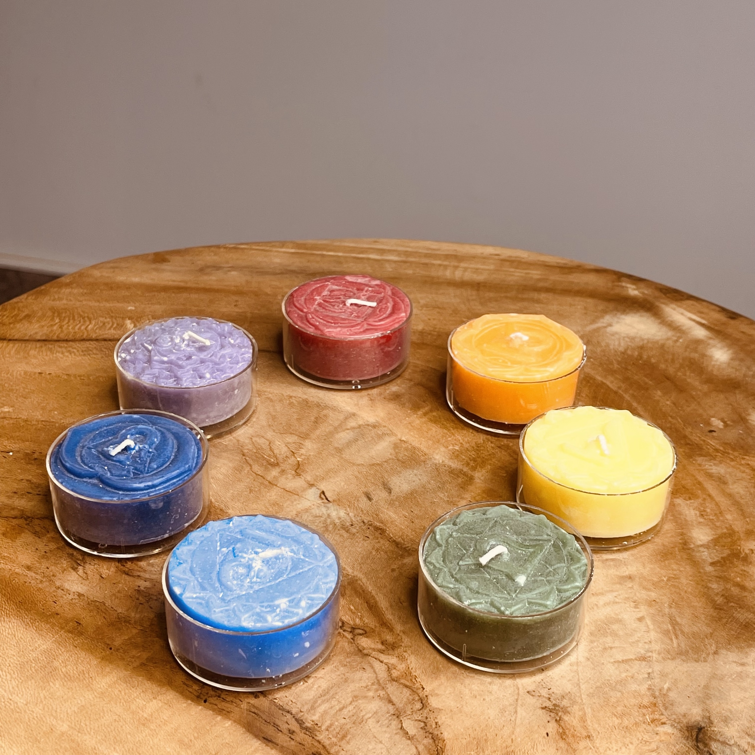 BOUGIES-7-CHAKRAS-BIS-BIS-PIERRES-DU-MONDE-VOSGES