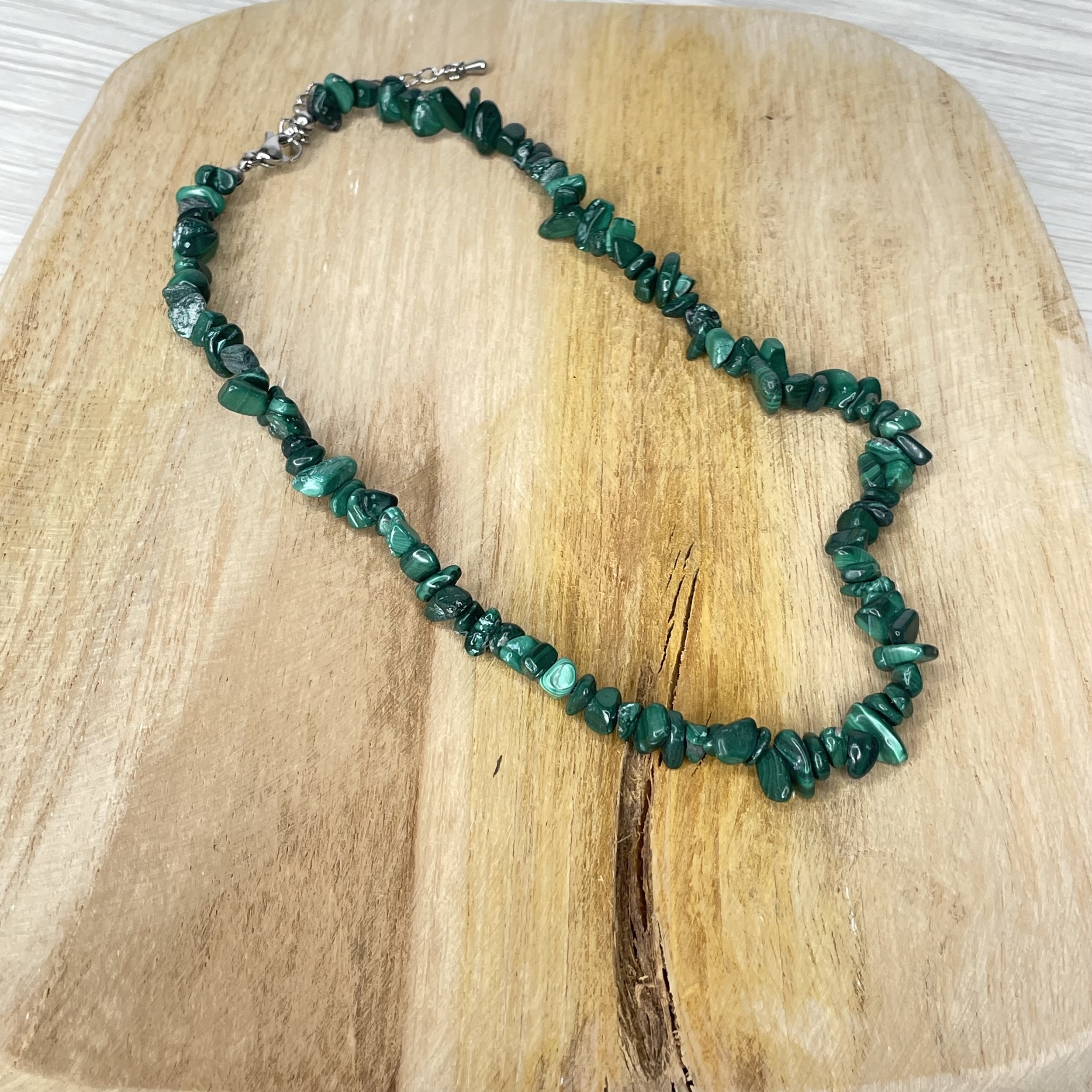Collier Baroque En Agate Verte - Pierre Naturelle - Longueur 50 Cm - Neuf
