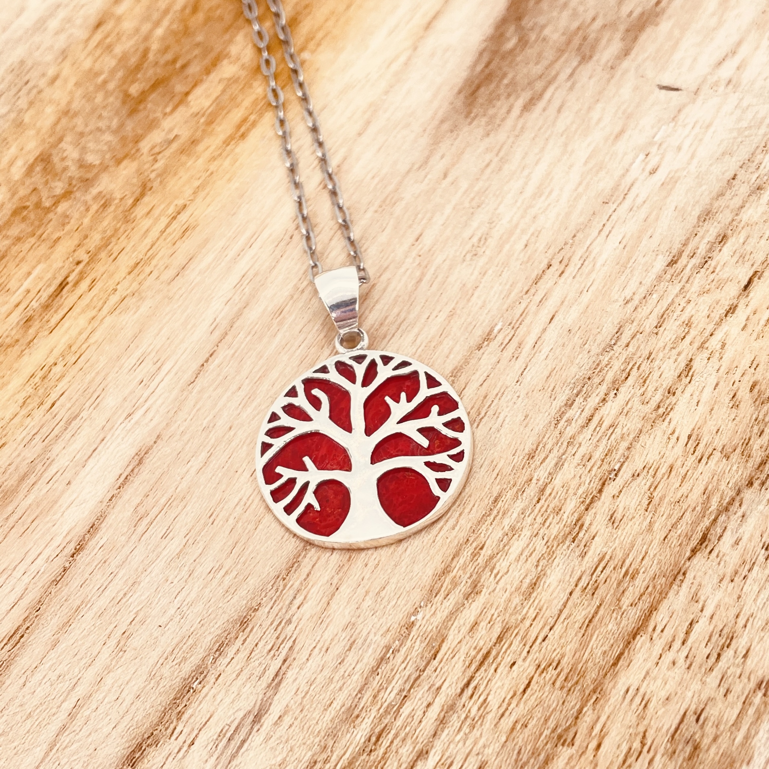 Pendentif Corail naturel montage argent arbre de vie