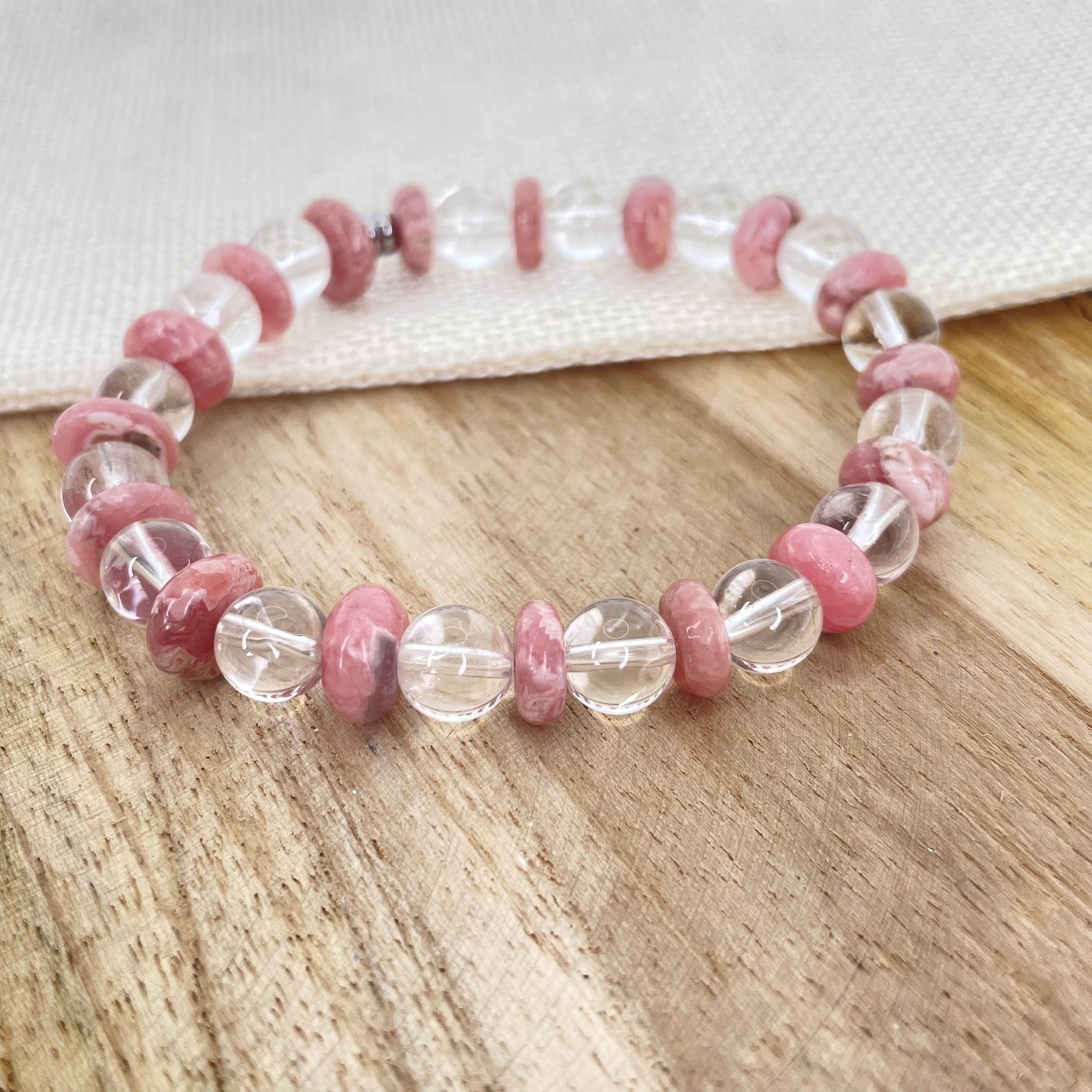 BRACELET-RHODOCROSITE-CRISTAL-DE-ROCHE-1-PIERRES-DU-MONDE-VOSGES