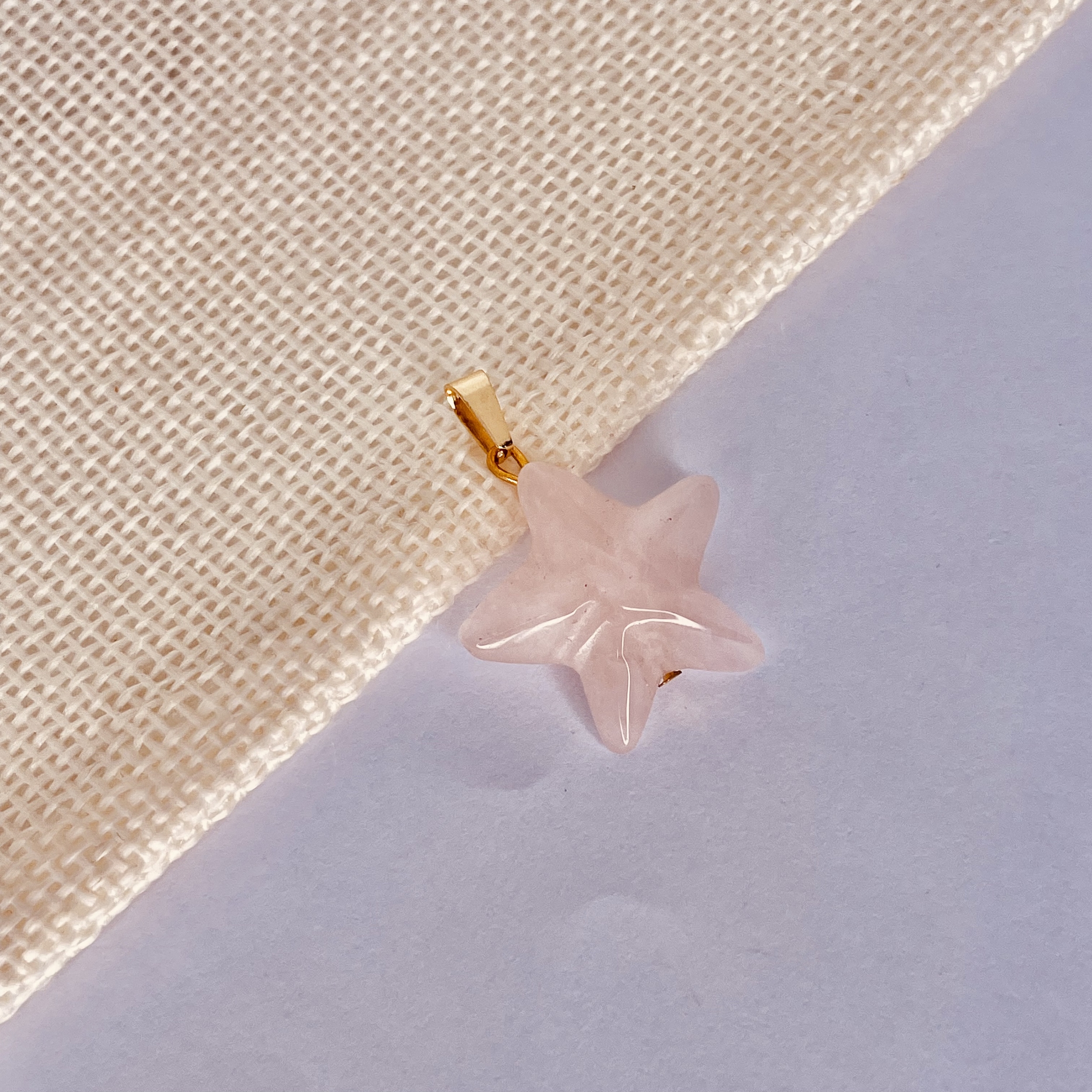 Pendentif en pierre naturelle Morganite