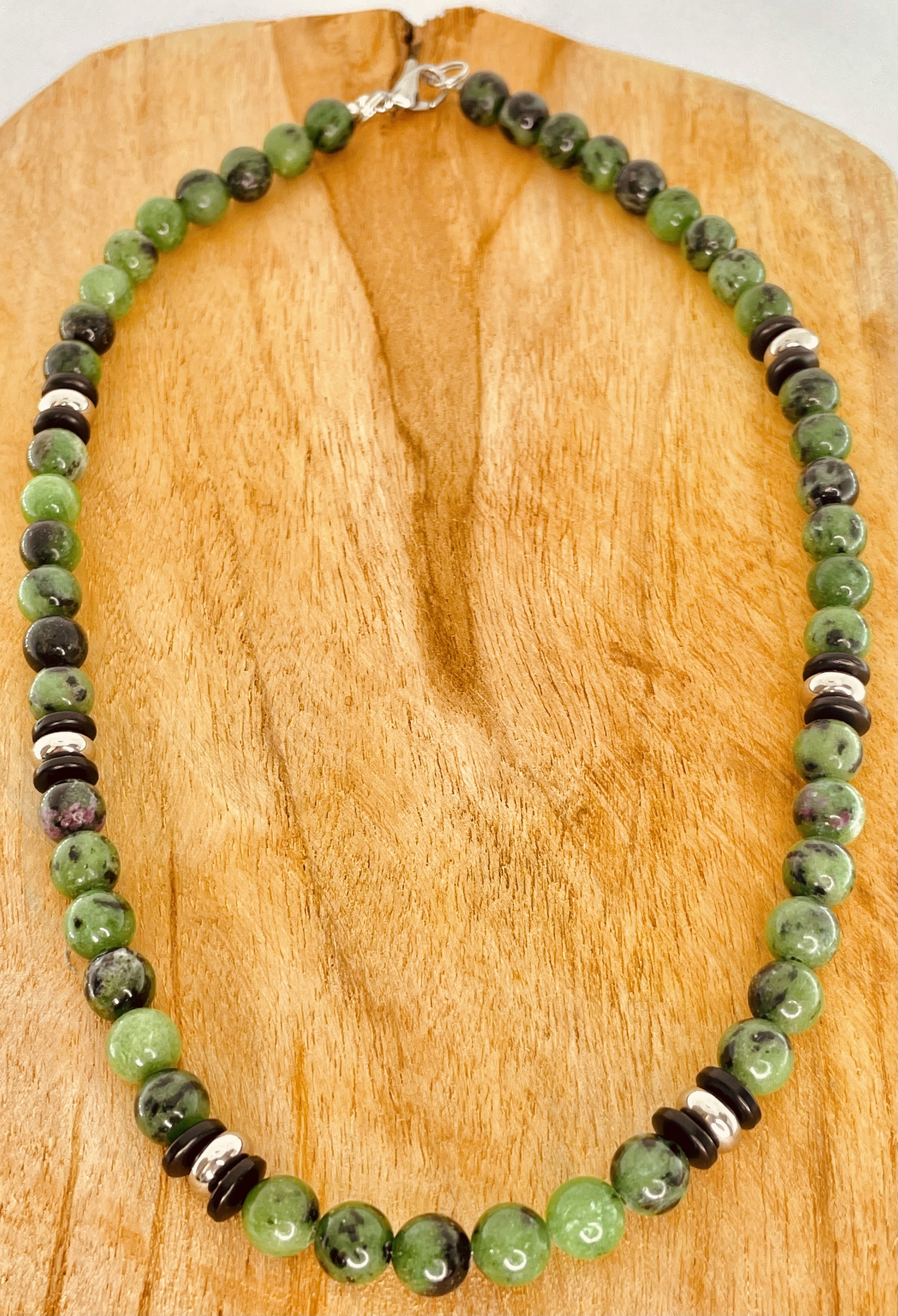 Collier Homme en pierre naturelle Rubis zoisite