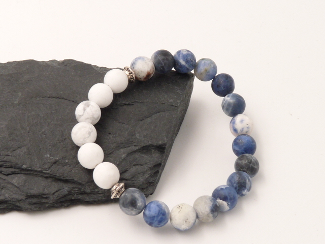 Bracelet pierre de lave et sodalite