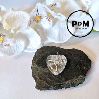pendentif-cristal-de-roche-pierre-naturelle-coeur-arbre-de-vie-pierres-du-monde-vosges-2