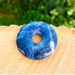 sodalite-pierre-naturelle-donut-pierres-du-monde-vosges-147