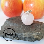 pendentif-quartz-rose-pierre-naturelle-forme-pomme-pierres-du-monde-vosges-2