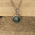 PENDENTIF-JADE-ENFANT-PIERRES-DU-MONDE-VOSGES-5
