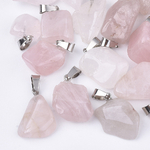 PENDENTF-FORME-LIBRE-QUARTZ-ROSE-PIERRES-DU-MONDE-VOSGES2