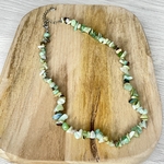 COLLIER-CHRYSOPRASE-BAROQUE-BIS-PIERRES-DU-MONDE-VOSGES