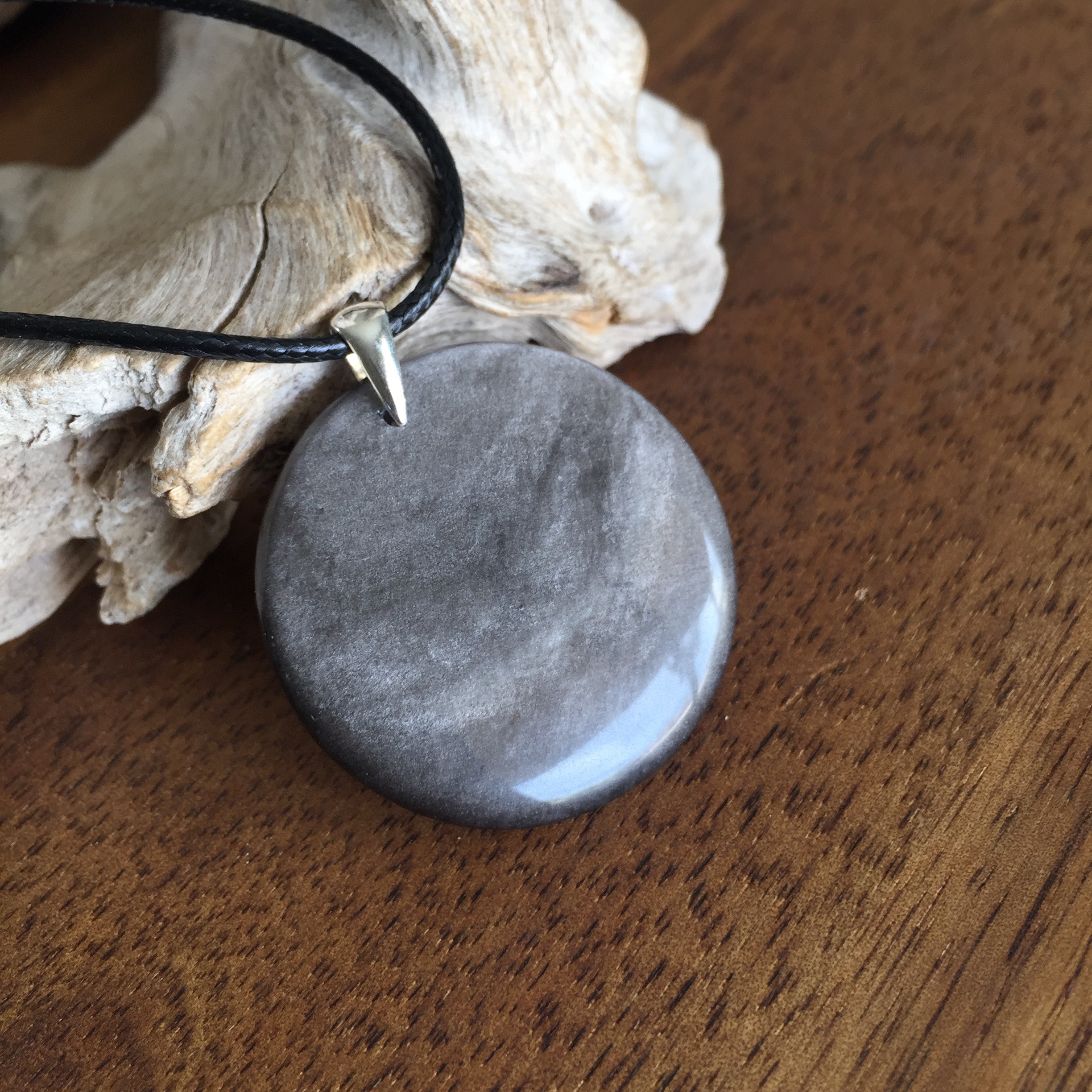 Pendentif Obsidienne argentée, bélière argent 925, cordon coton ciré offert