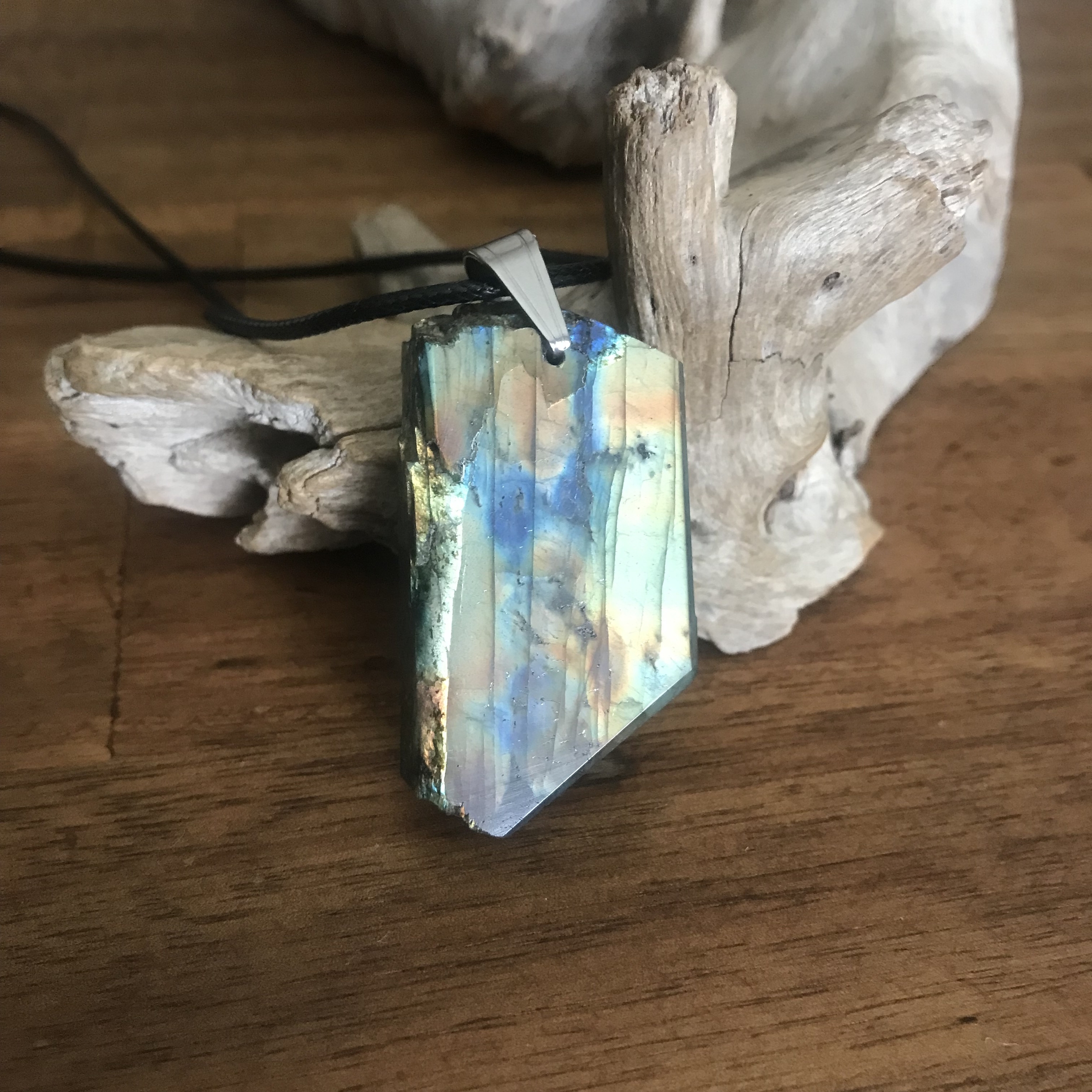 Pendentif Labradorite brute/polie, bélière acier inoxydable