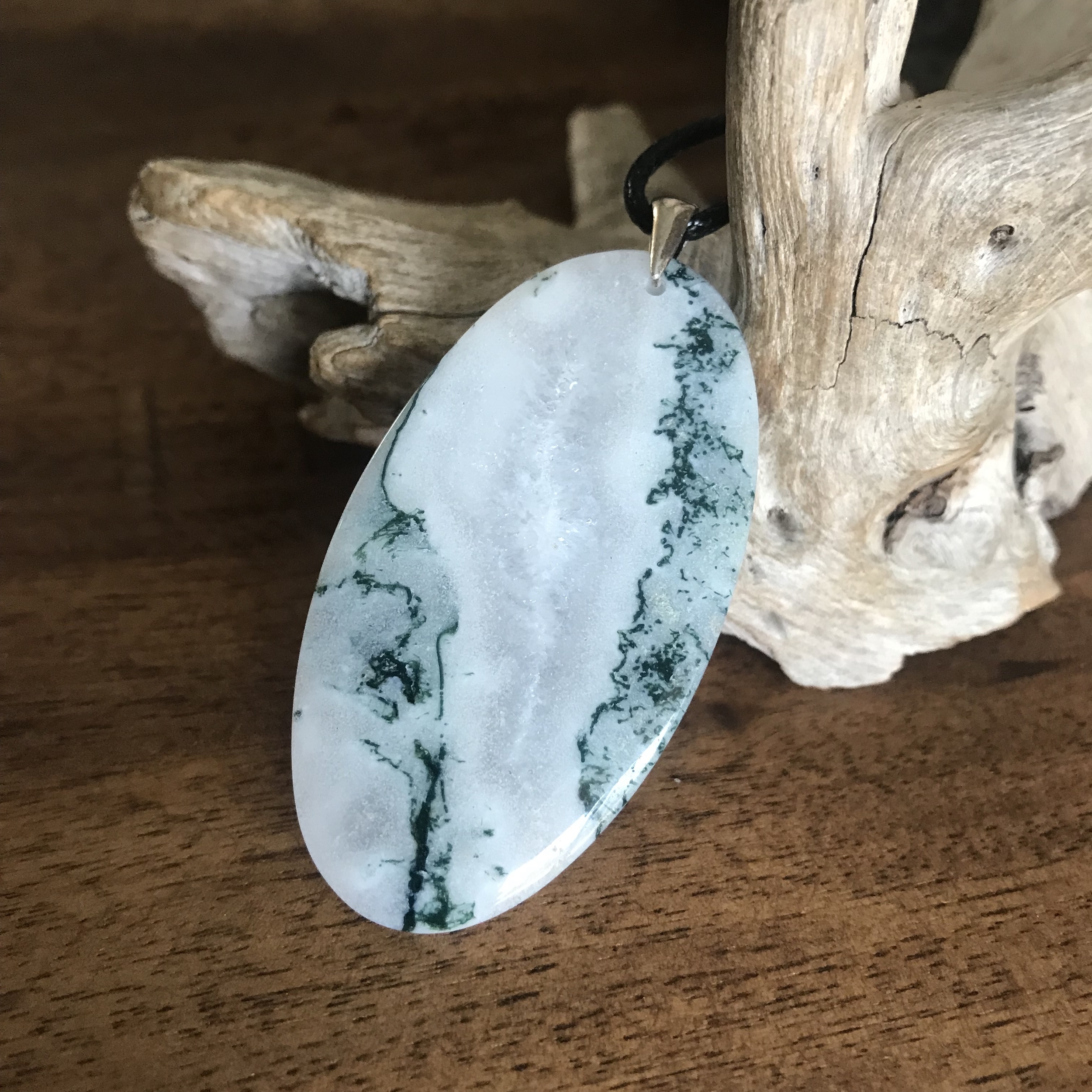 Pendentif agate mousse, bélière argent 925