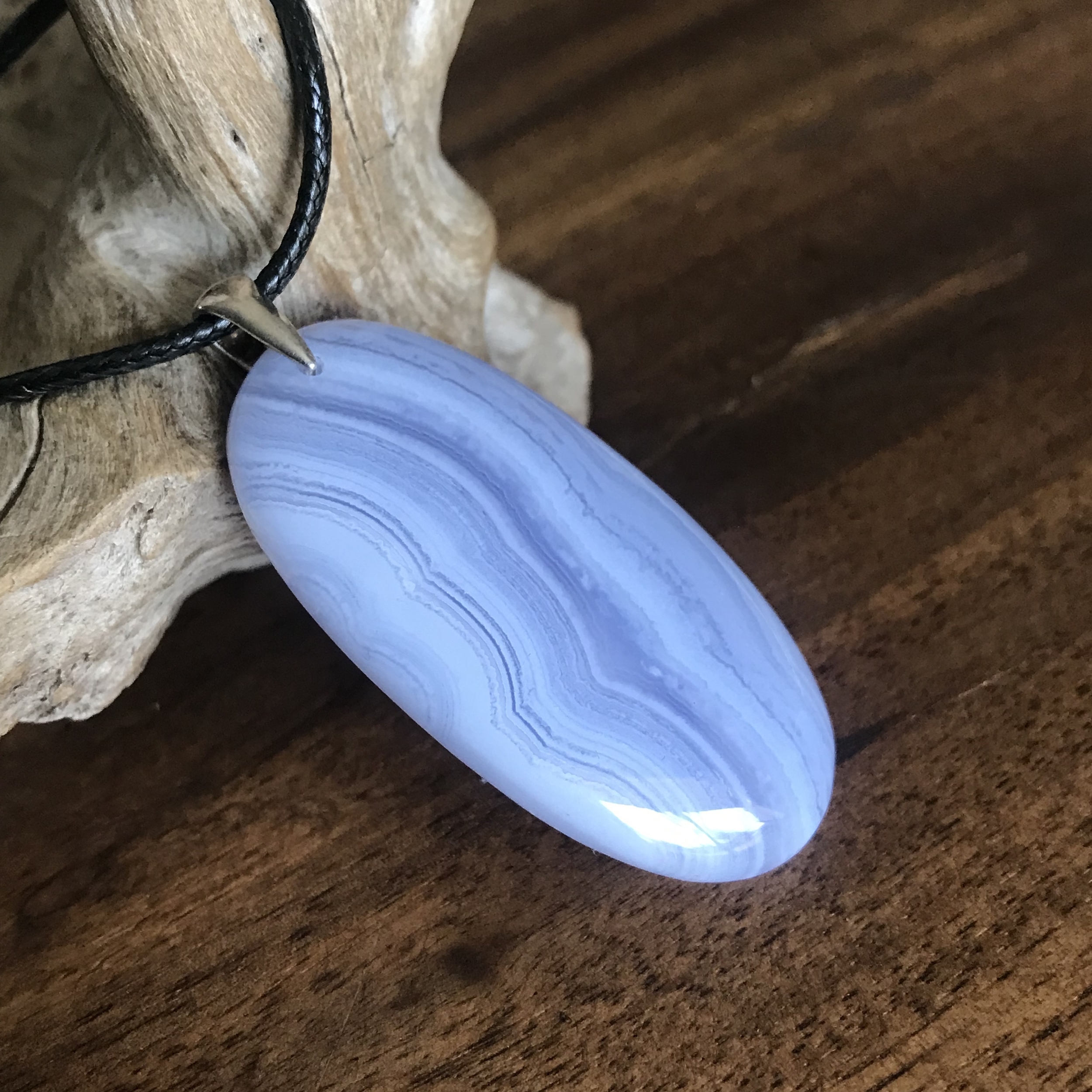 Pendentif calcedoine bleue, bélière argent 925