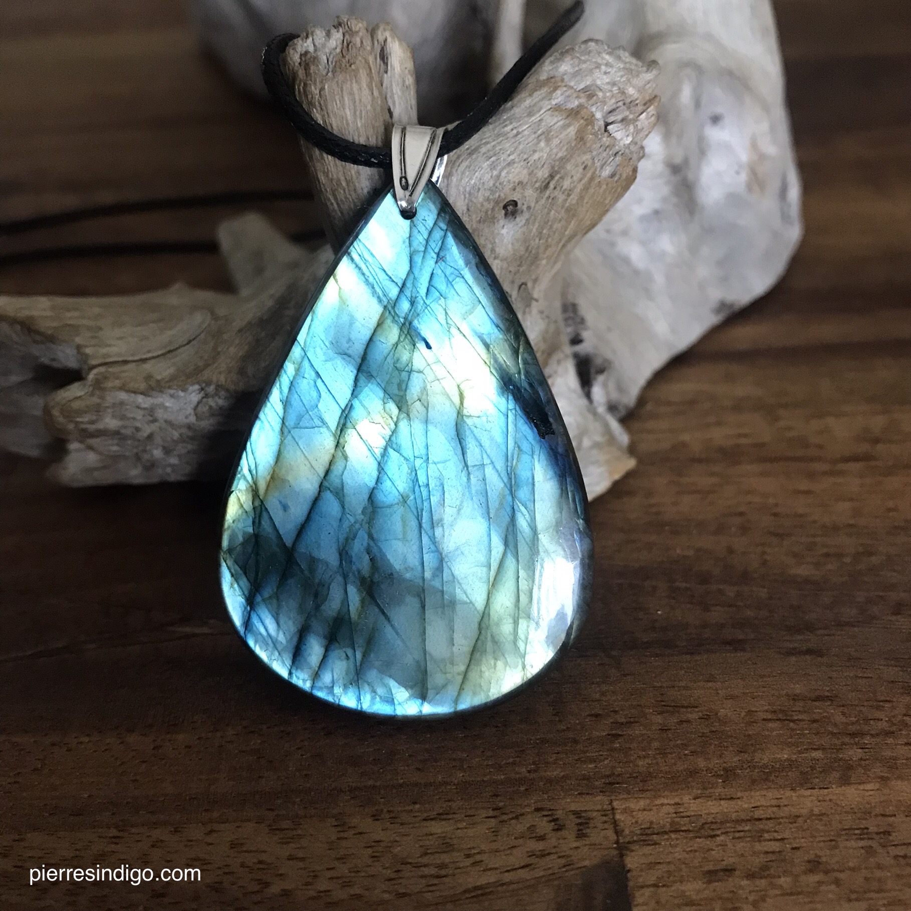 Pendentif labradorite, bélière argent 925