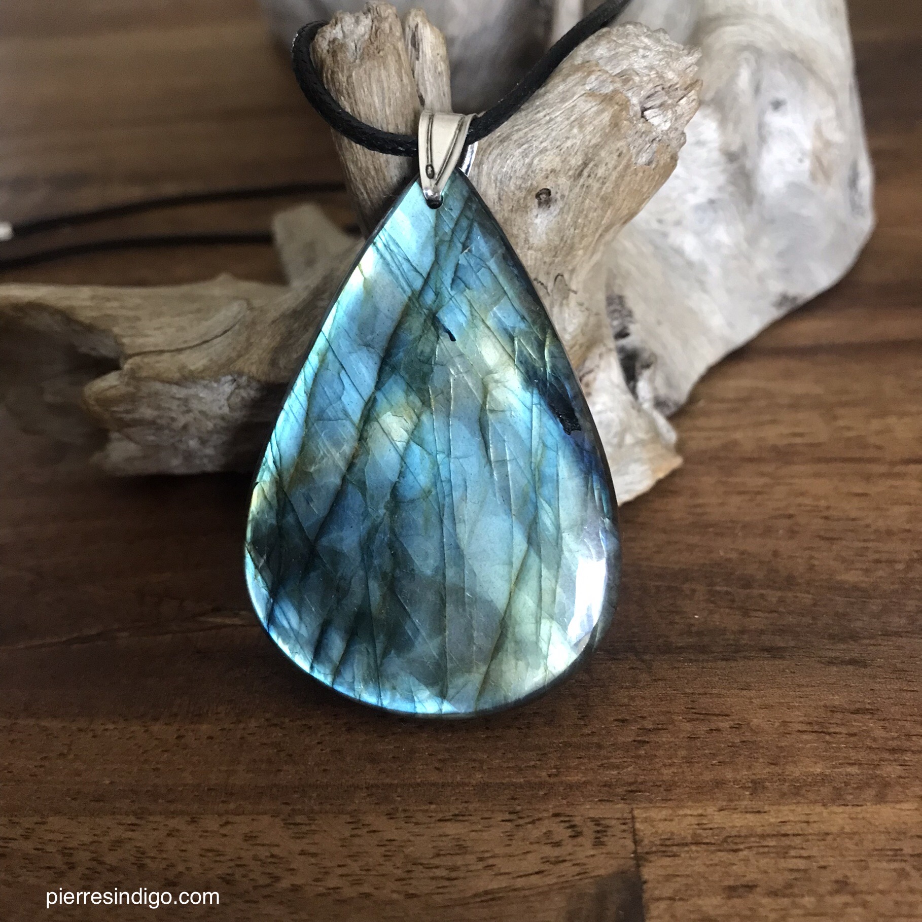 Pendentif labradorite, bélière argent 925