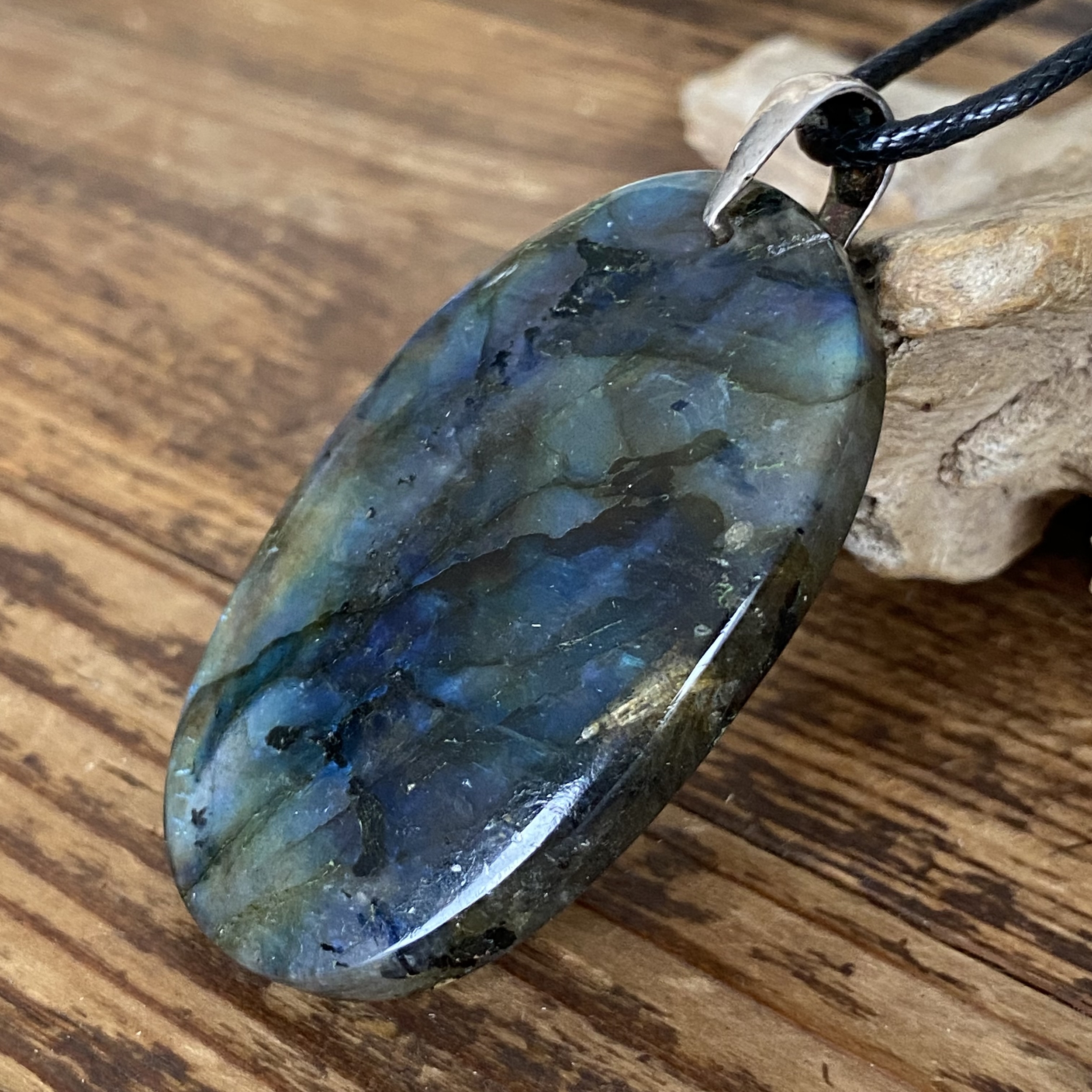 Pendentif labradorite bélière argent 925