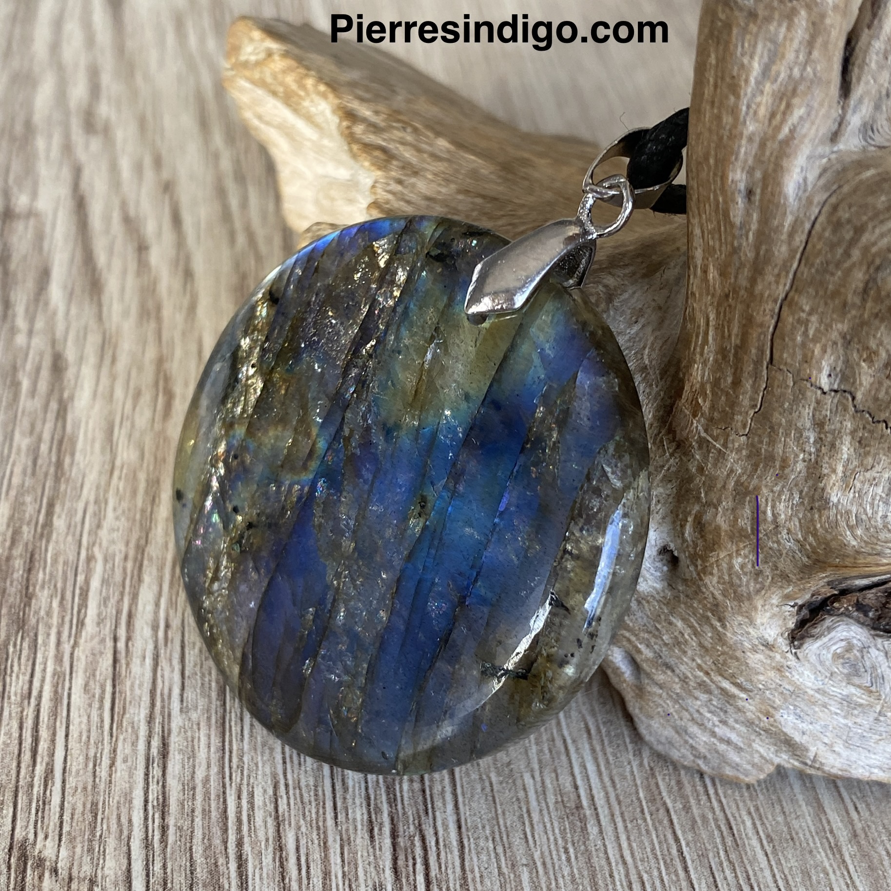 Pendentif labradorite, bélière acier inoxydable