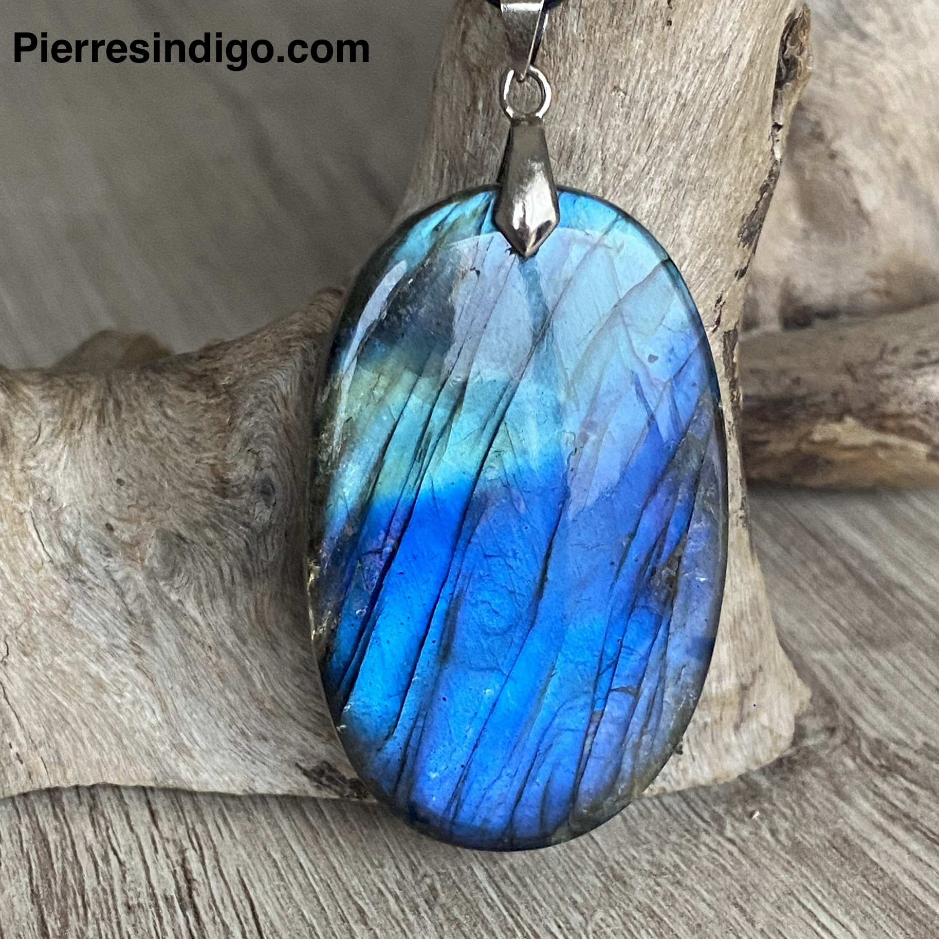 Pendentif labradorite, bélière acier inoxydable