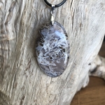 pendentif agate turc pseudomorph, bélière argent 925, cordon coton ciré offert.