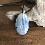 Pendentif scheelite, bélière argent 925