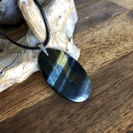 Pendentif Oeil de faucon, bélière argent 925