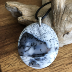 Pendentif Opale denditrique, bélière argent 925
