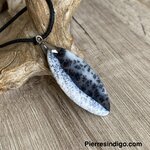 Pendentif opale denditrique, bélière argent 925