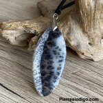 Pendentif opale denditrique, bélière argent 925