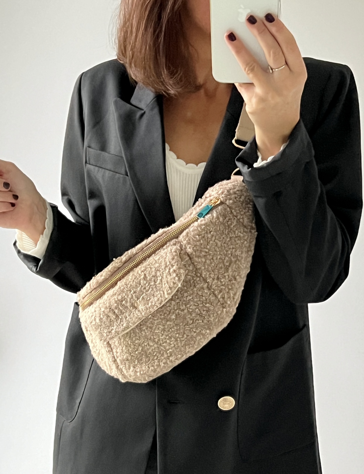 Le sac banane moumoute taupe - Accessoires/Sacs et pochettes - Boutique  Somadame