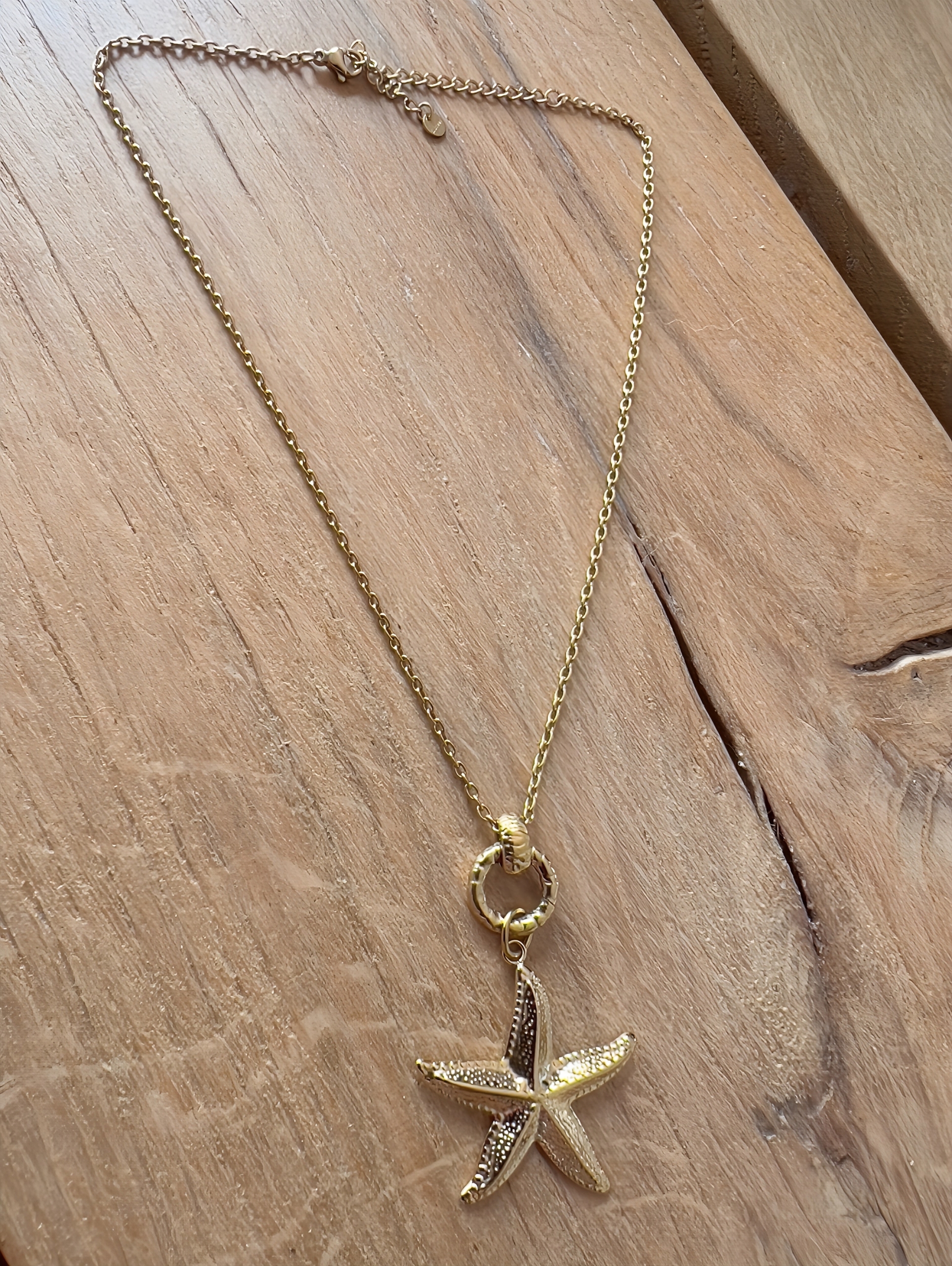 le collier stelly -2