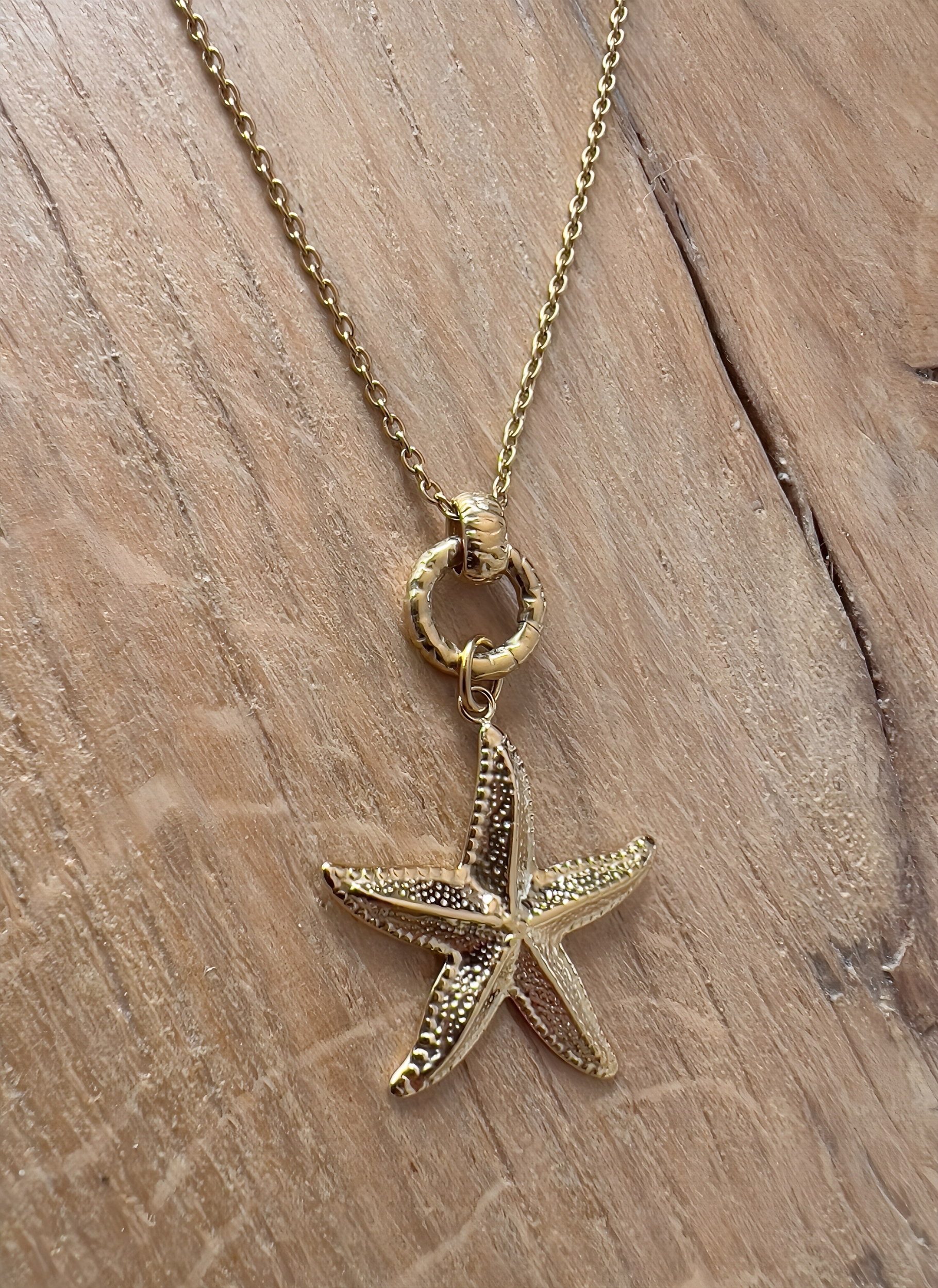 le collier stelly -3