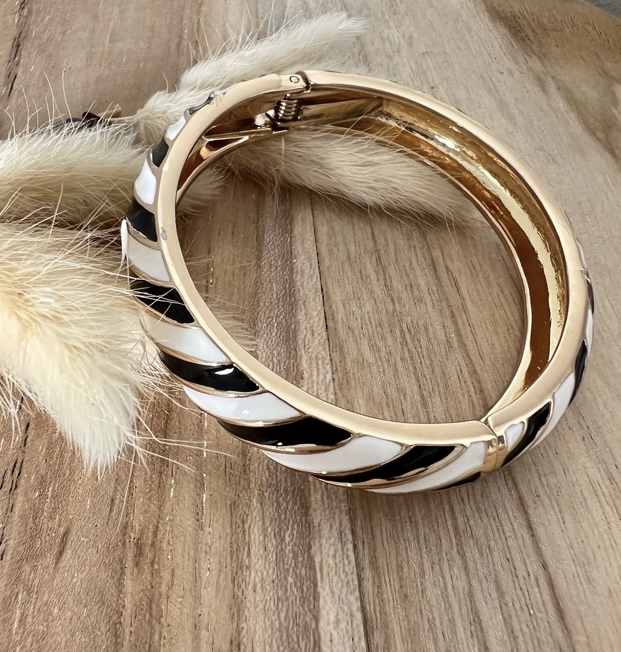 le bracelet levy