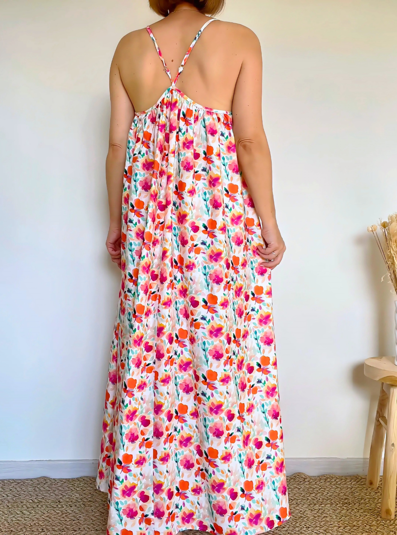 robe longue fleurie Alicia de dos