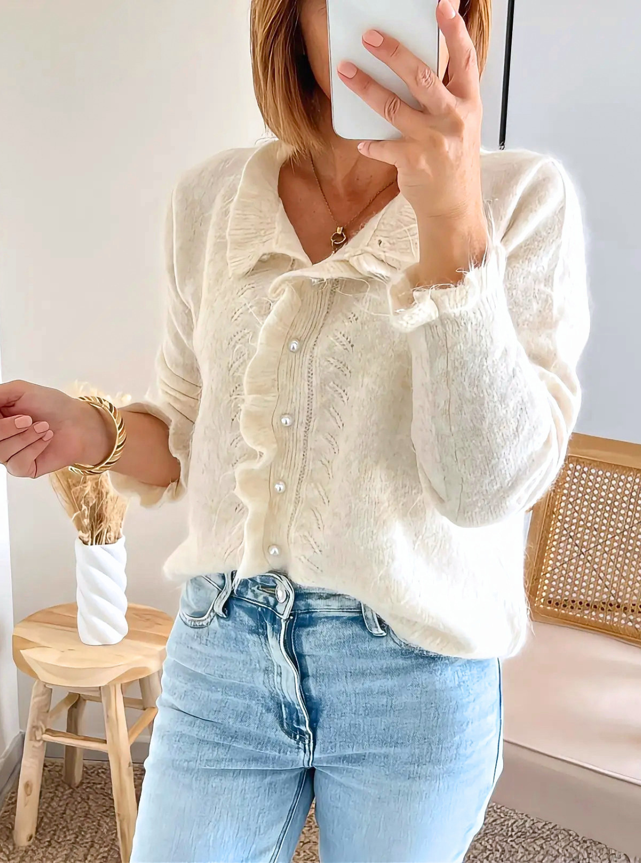 Gilet beige Elly avec boutons perles