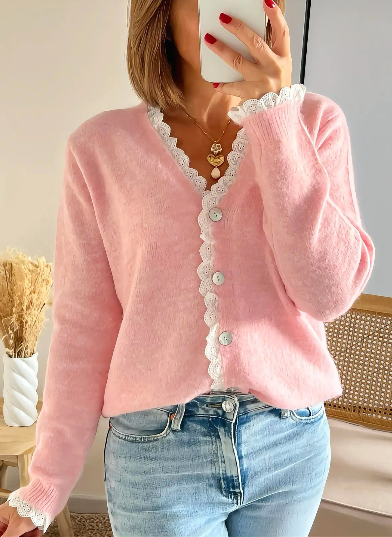 gilet femme Octave rose avec broderies