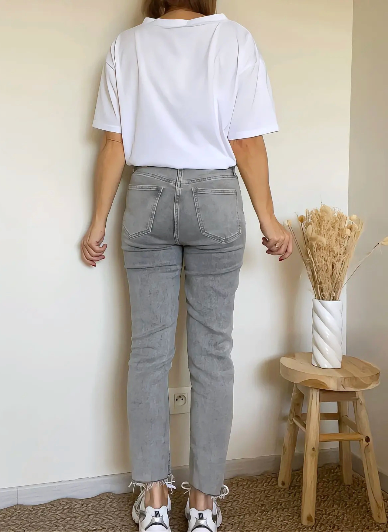 jean Basile mom fit de dos