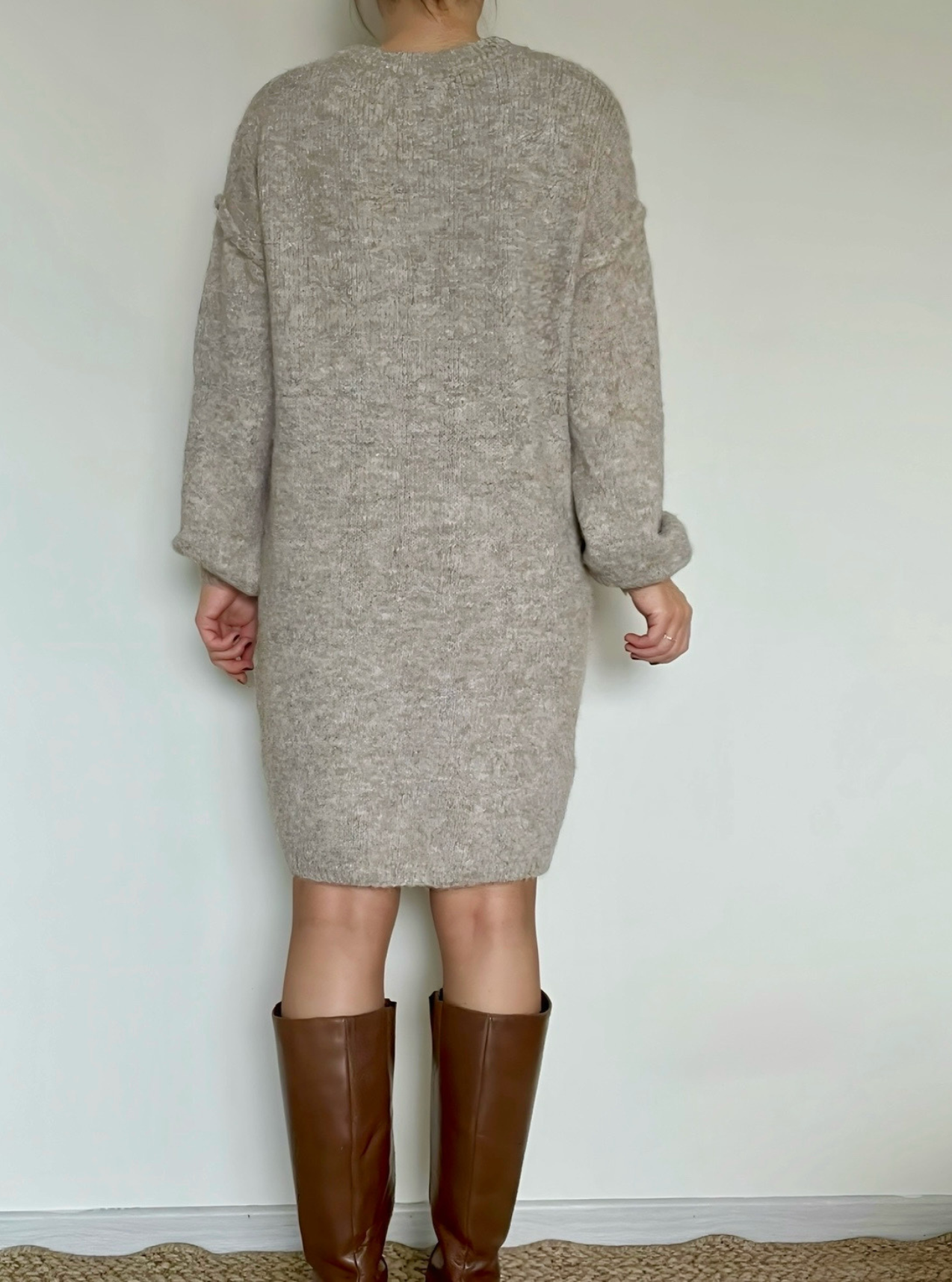 robe pull Faustine de dos