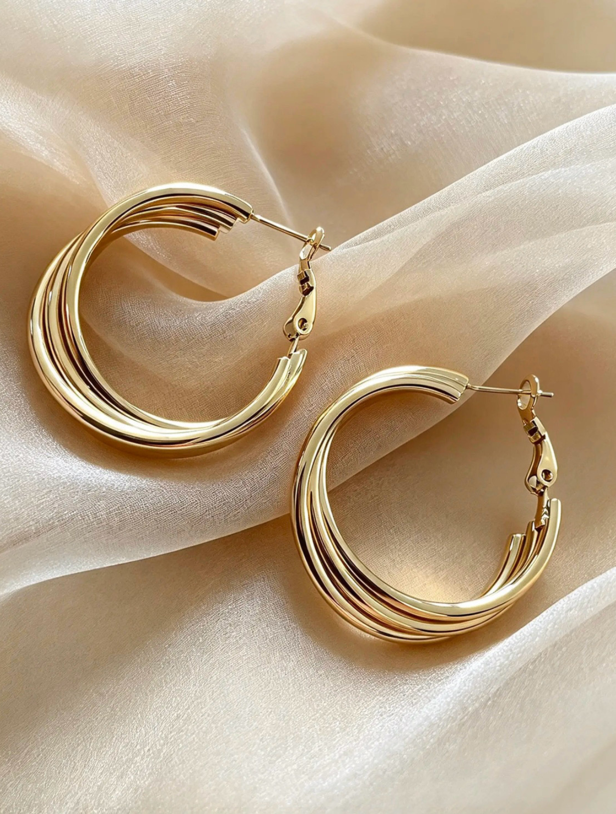 boucles d'oreilles dorées Neya