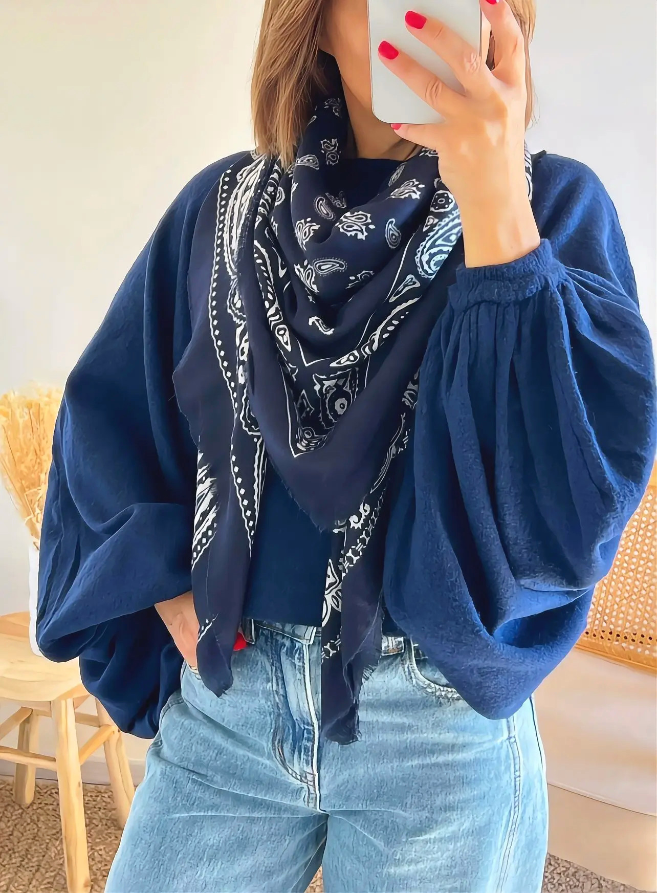 grande -echarpe-bandana-bleu-marine-izia