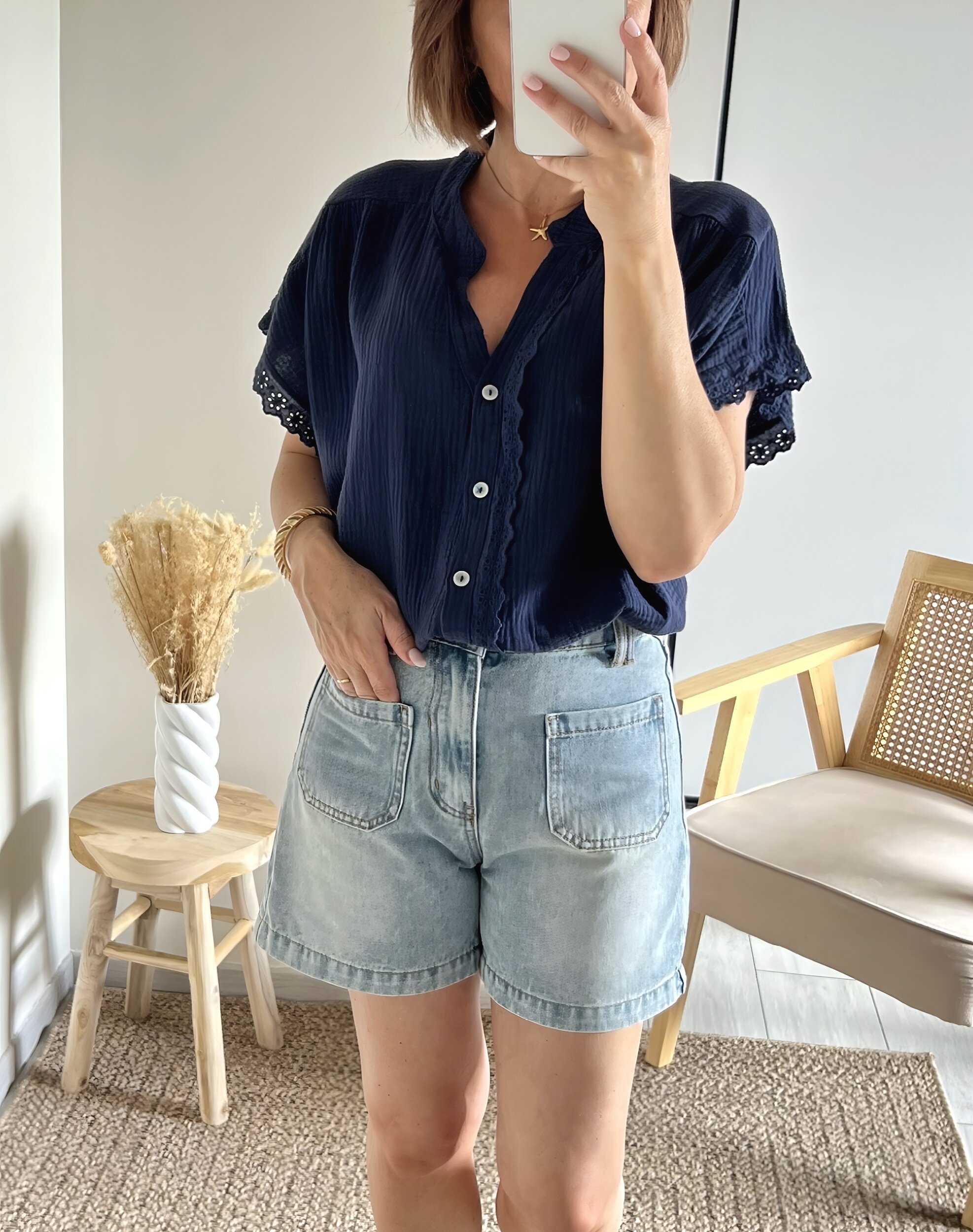 le short ewen 1