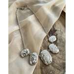 le collier nila