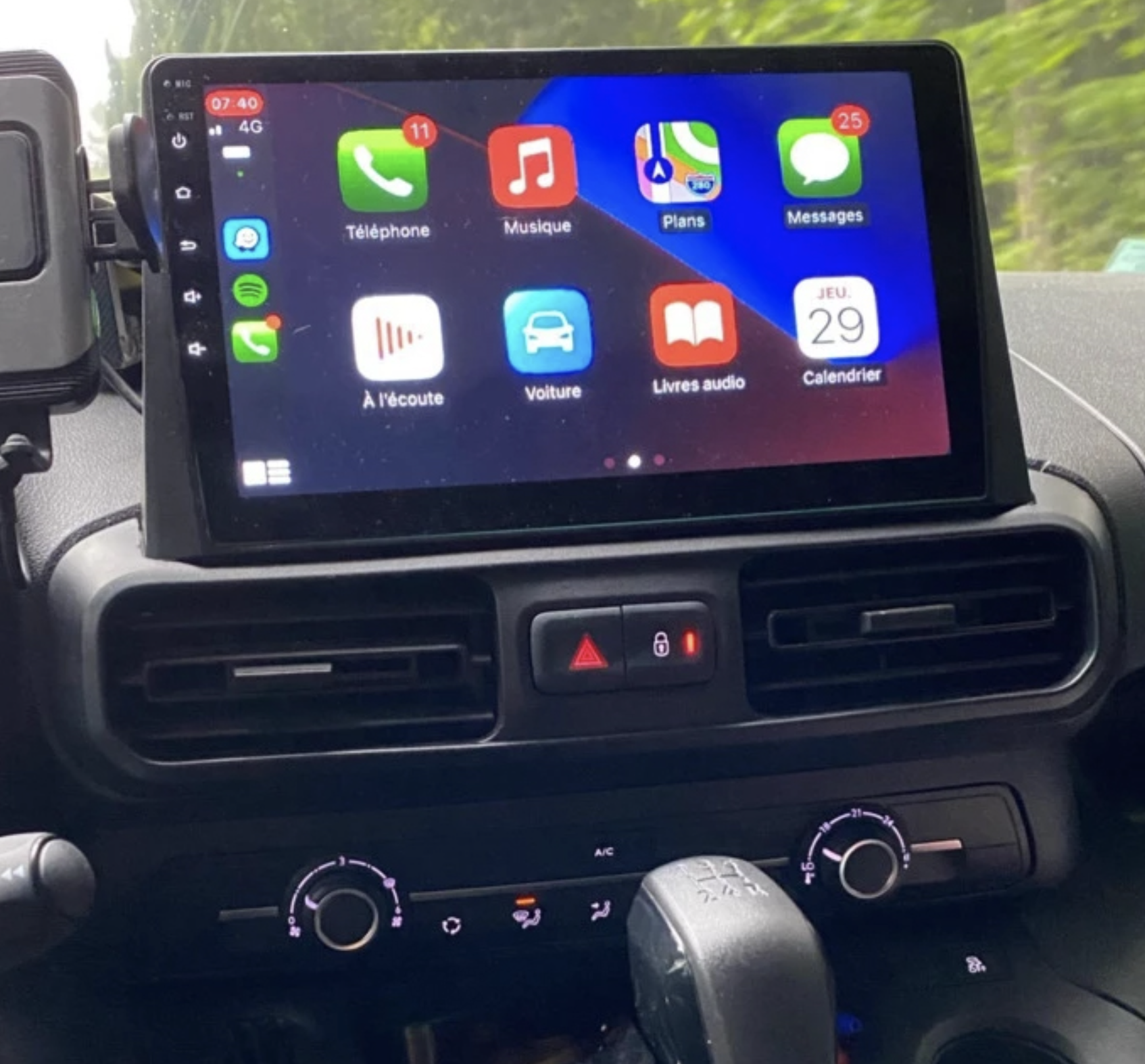 Ecran tactile QLED Android 13.0 + Apple Carplay sans fil Peugeot Rifter et Partner depuis 2018