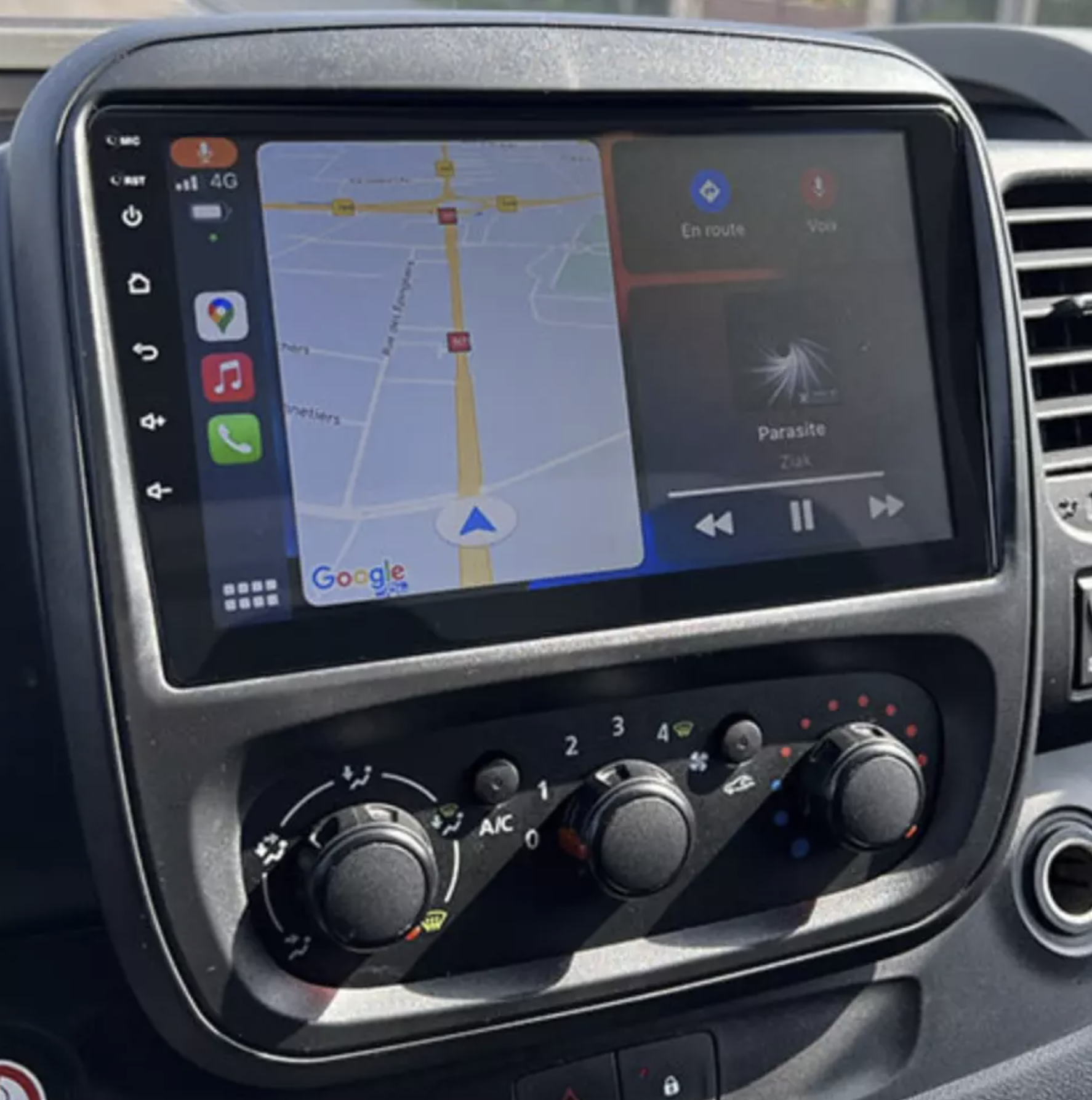 Ecran tactile QLED Android 13.0 + Apple Carplay sans fil Nissan NV300 de 2014 à 2022