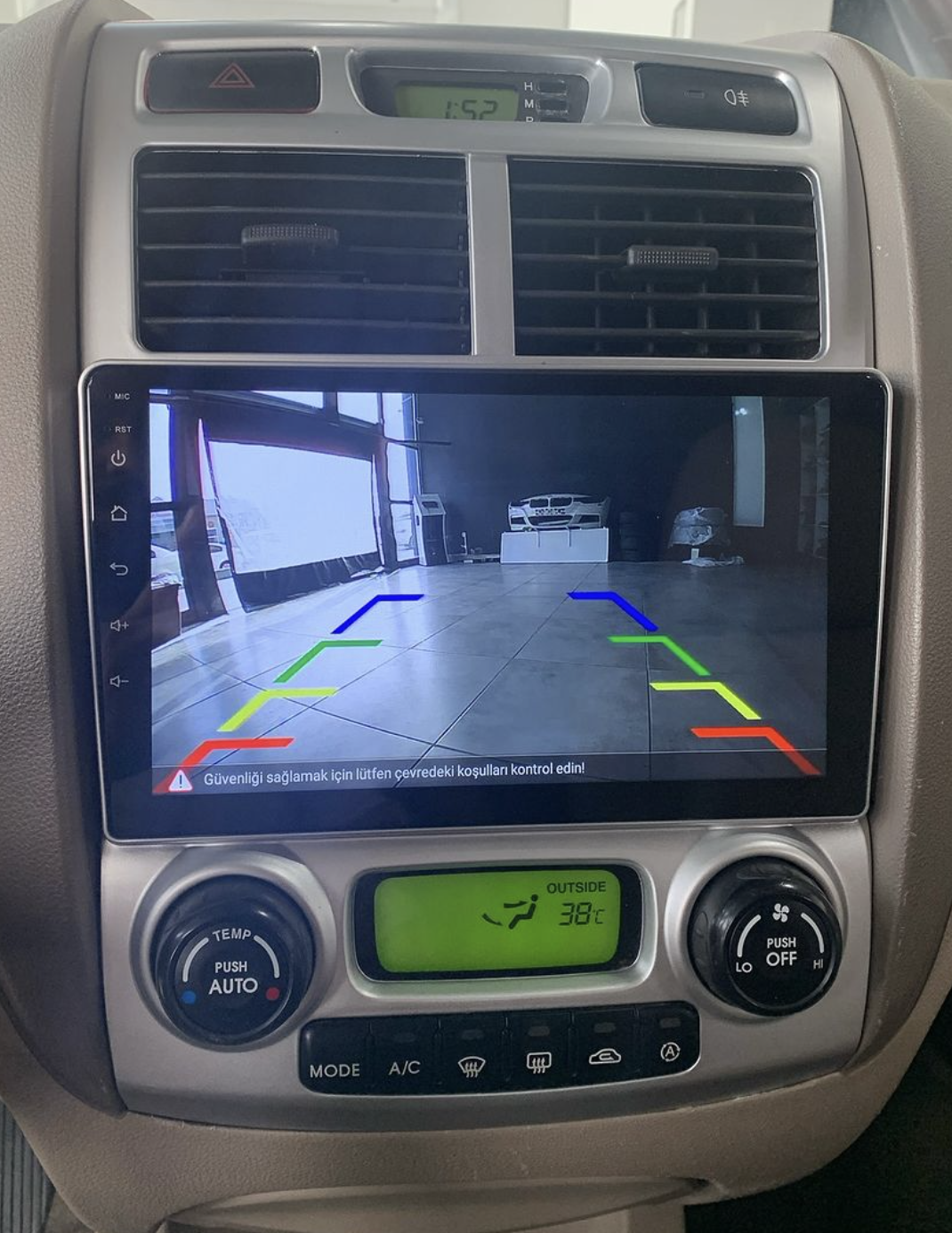 autoradio-ecran-qled-multimedia-gps-kia-sportage-camera