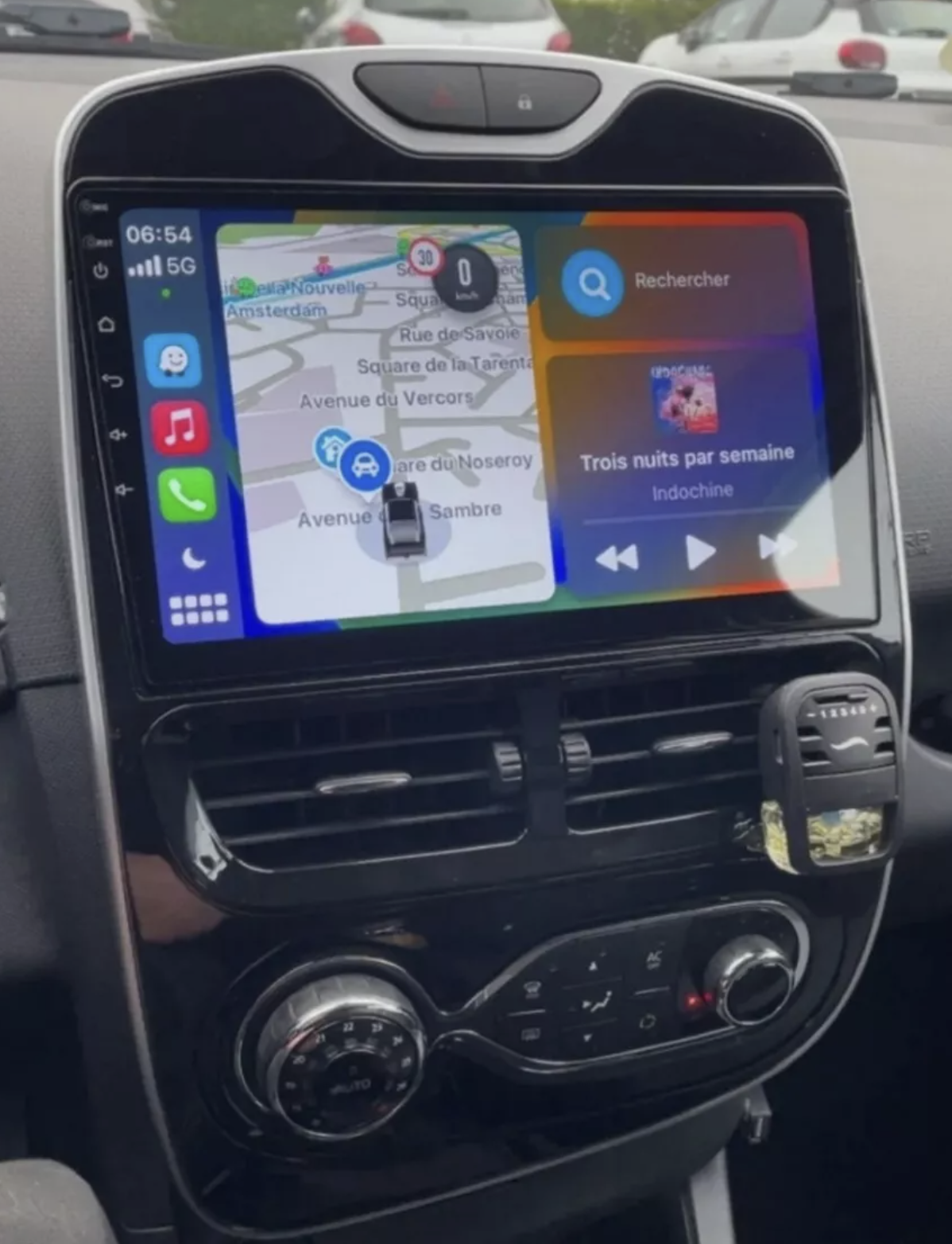 Autoradio Android 14 Pour Renault Clio IV (2012-2018) - Écran 10,1", 4 Go RAM, 64 Go ROM, CarPlay/Android Auto Sans Fil, GPS, 4G