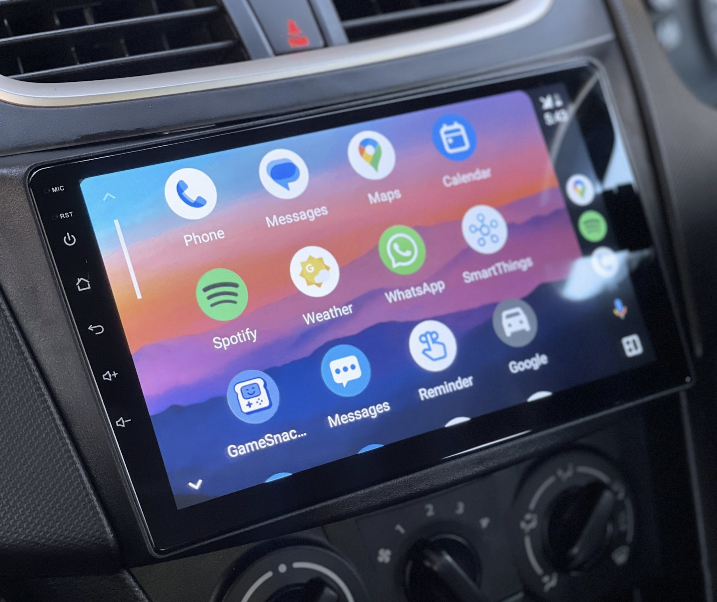 Autoradio CarPlay Android Auto Suzuki Swift 2010-2017 - Écran QLED GPS