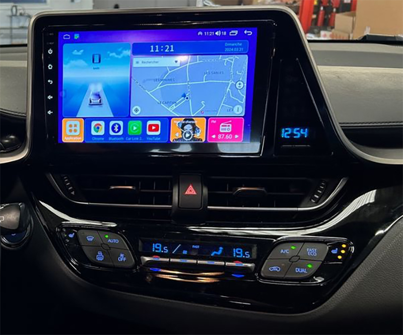 Autoradio CarPlay Android Auto Toyota C-HR 2016-2024 - Écran QLED GPS